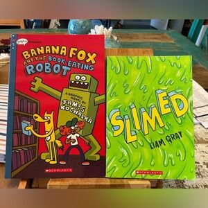 Slimed and Banana Fox and the book eating robot, very good condition